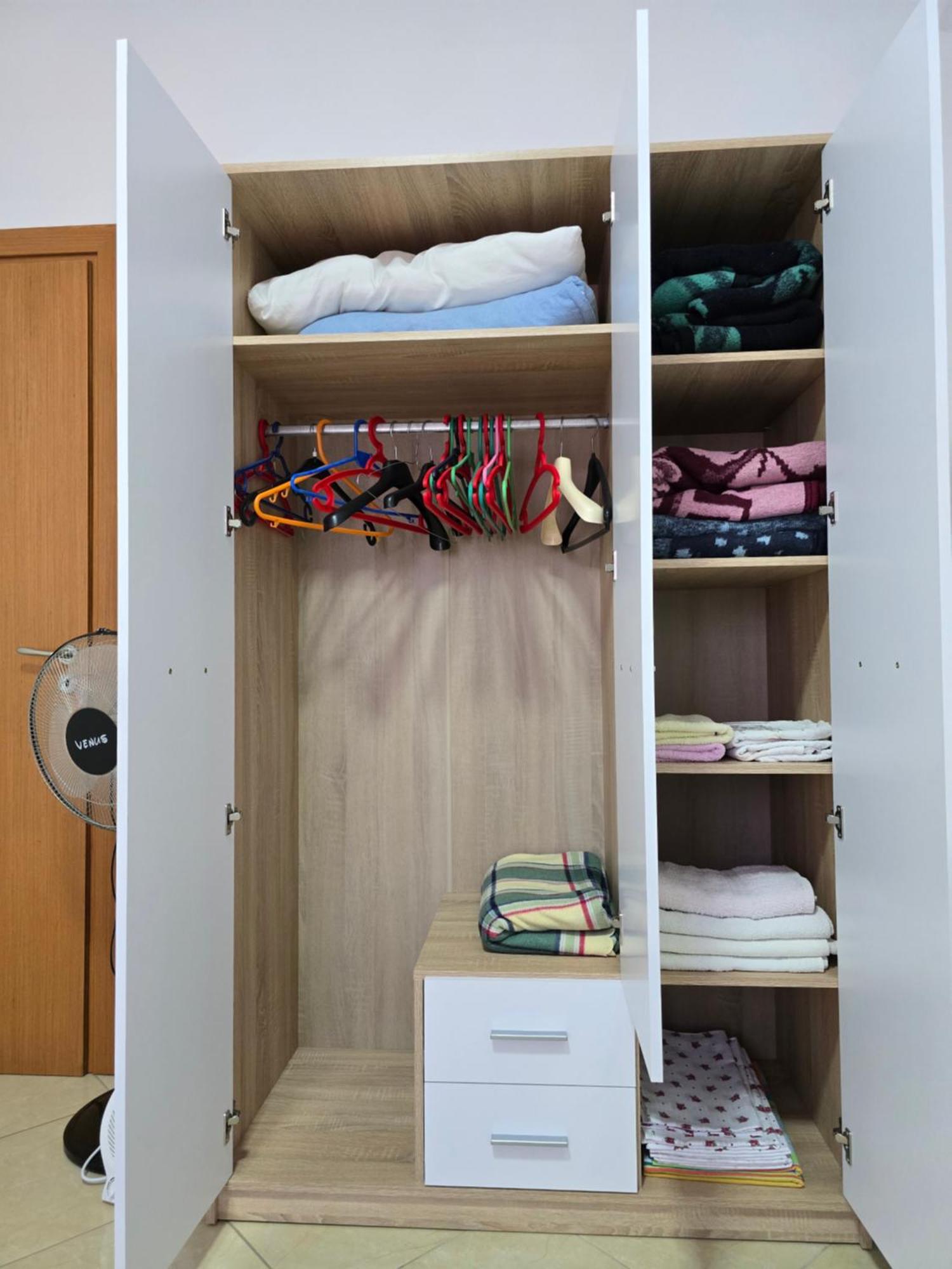 Modern , Quiet , Family Friendly & Fully Furnished Apartment Vlorë エクステリア 写真