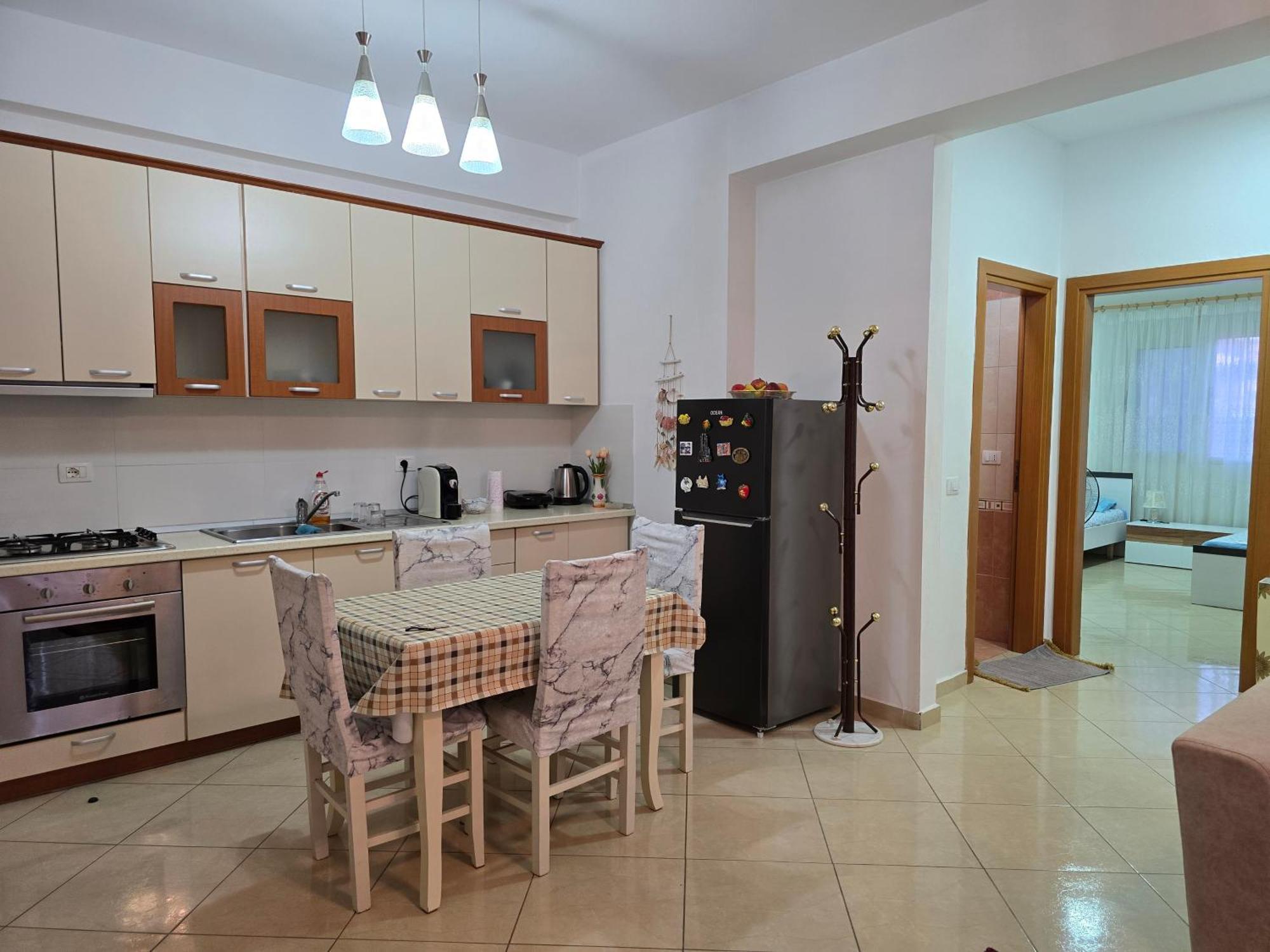 Modern , Quiet , Family Friendly & Fully Furnished Apartment Vlorë エクステリア 写真