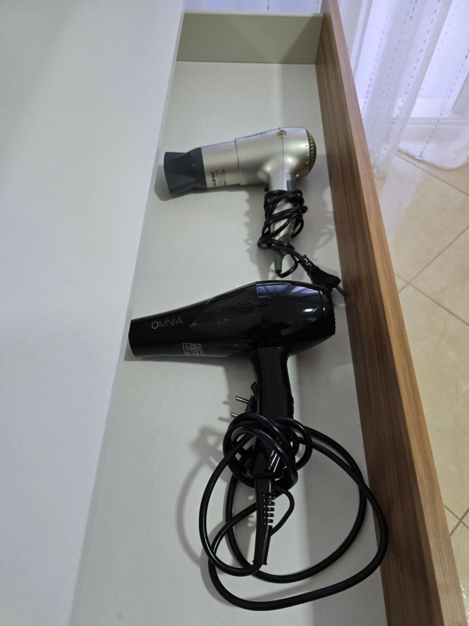 Modern , Quiet , Family Friendly & Fully Furnished Apartment Vlorë エクステリア 写真