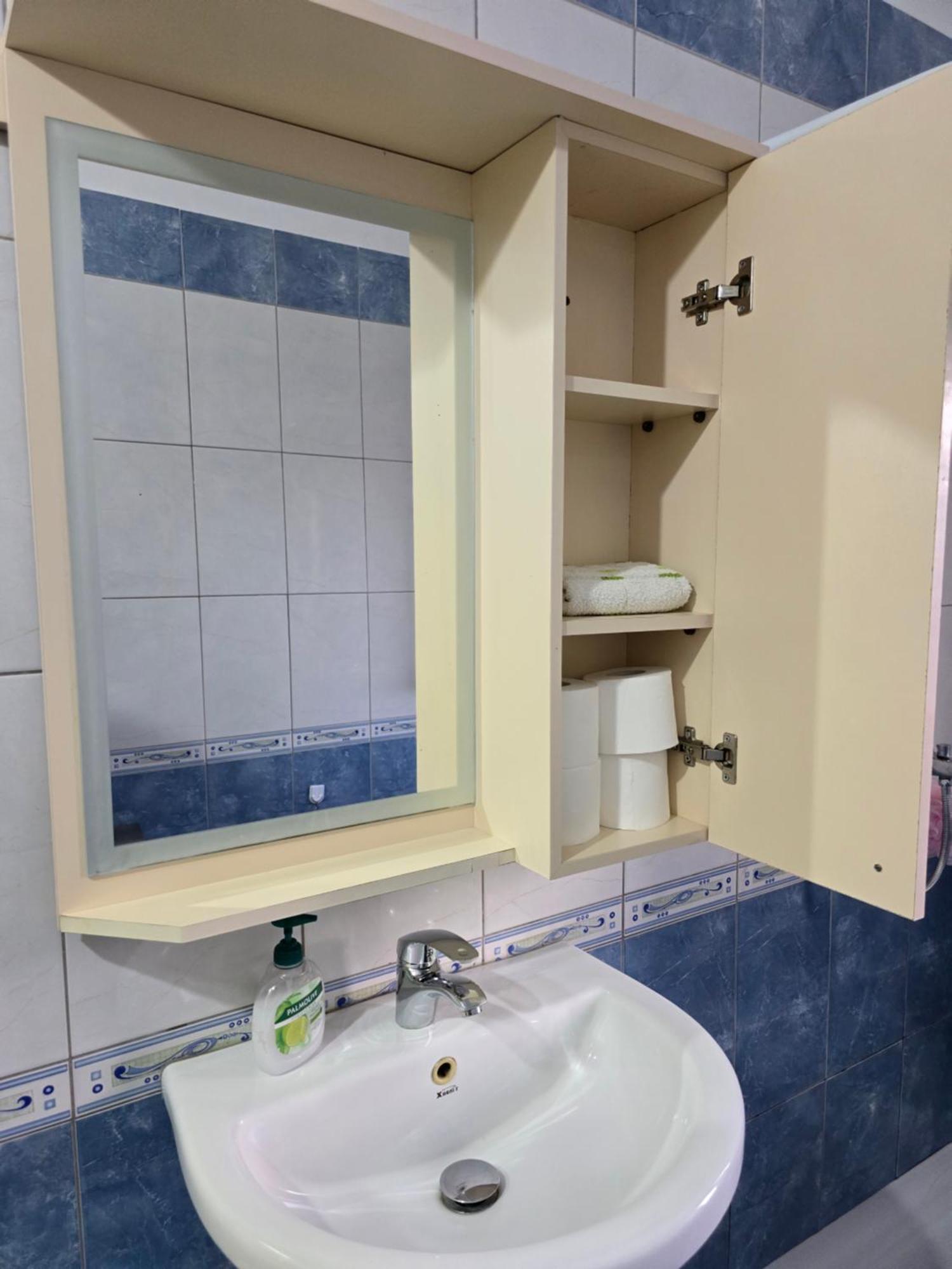 Modern , Quiet , Family Friendly & Fully Furnished Apartment Vlorë エクステリア 写真